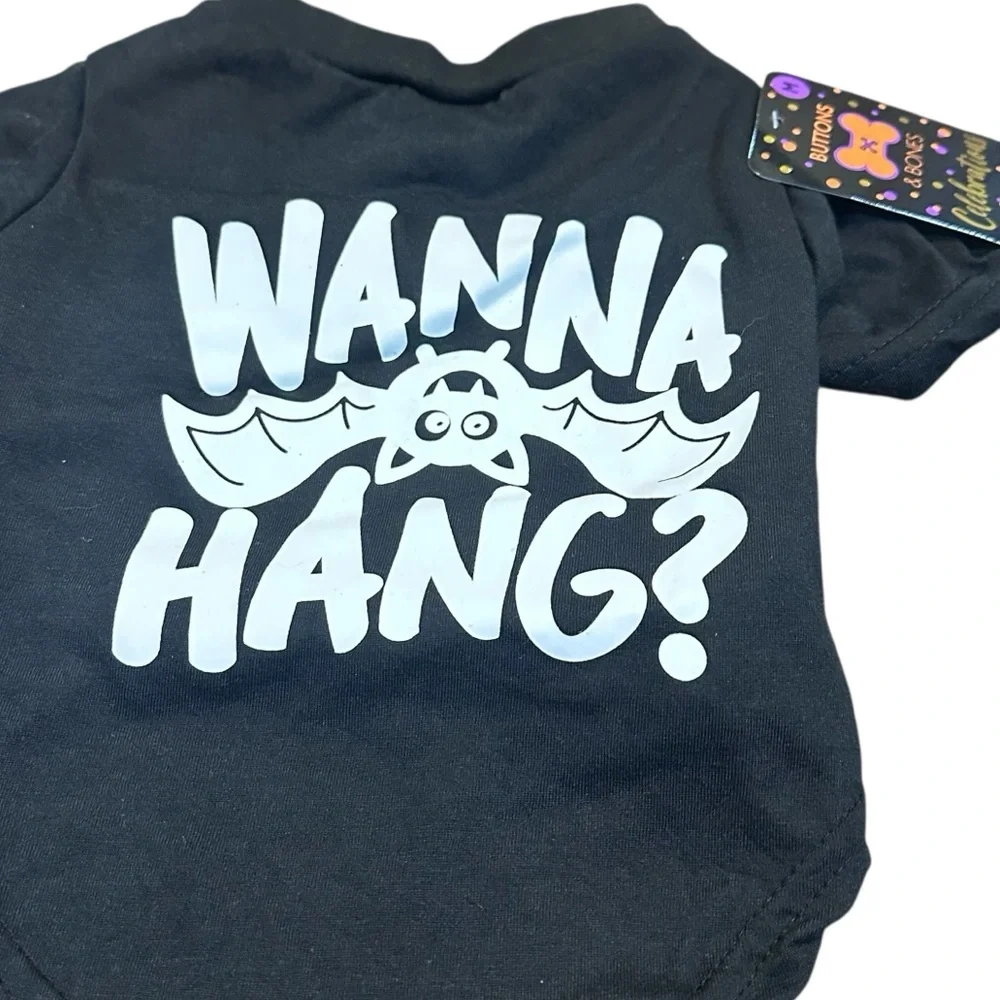 Wanna‎ Hang Dog tee Shirt Halloween Size medium Black Bat Design Buttons & Bone